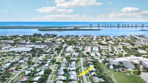 Photo of 421 Driftwood Road, North Palm Beach, FL 33408 (MLS # RX-11122005)