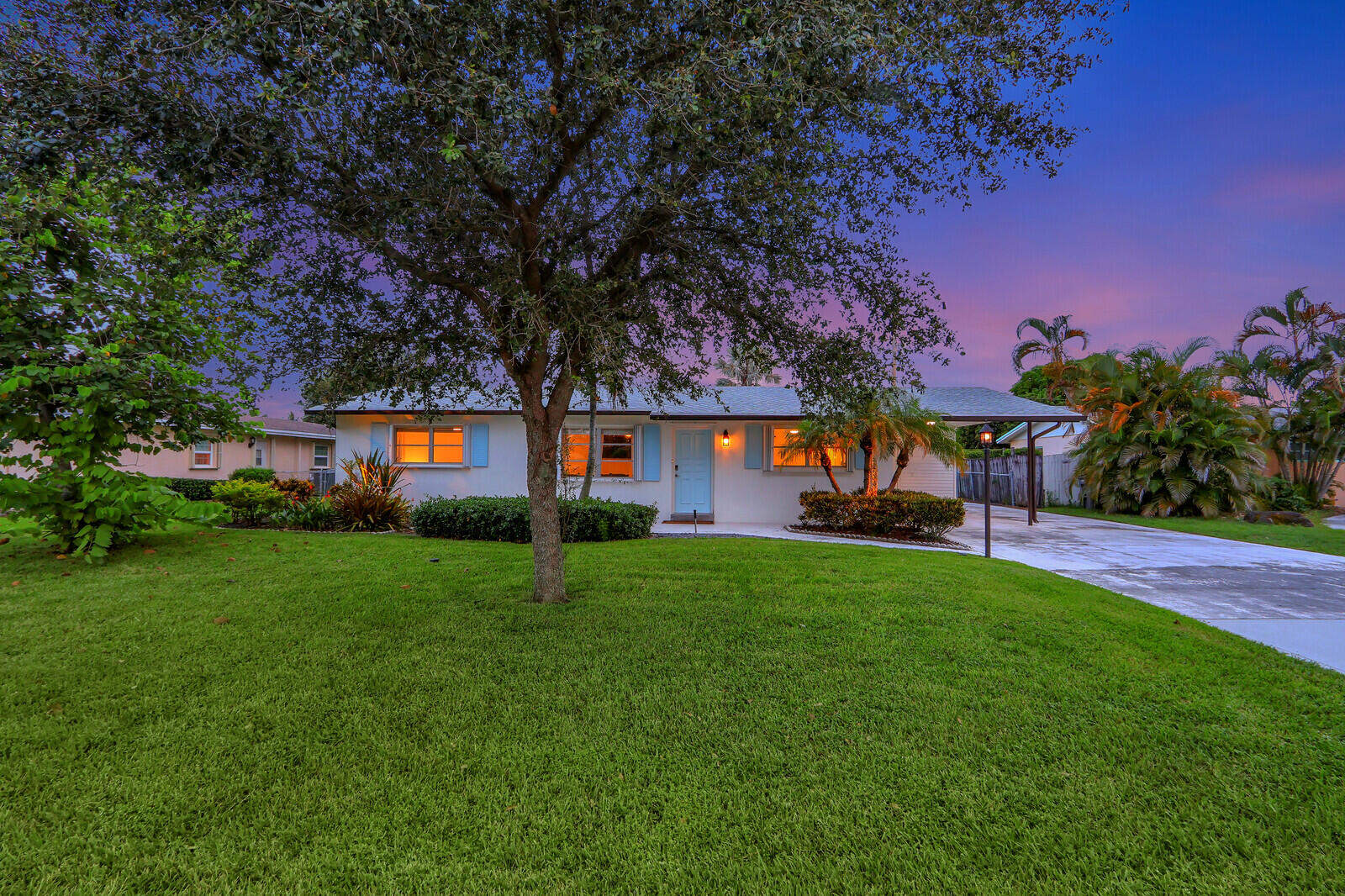 Property for Sale at 2346 N Wallen Drive, Palm Beach Gardens, Palm Beach County, Florida - Bedrooms: 3 
Bathrooms: 2  - $659,000
