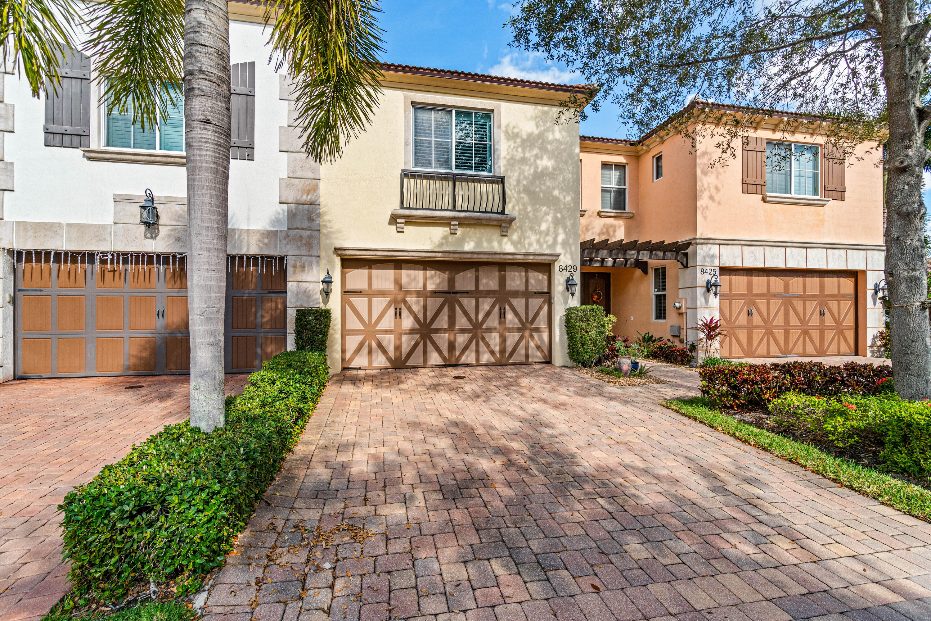 Property for Sale at 8429 Cocoplum Sound Lane, West Palm Beach, Palm Beach County, Florida - Bedrooms: 3 
Bathrooms: 2.5  - $485,000