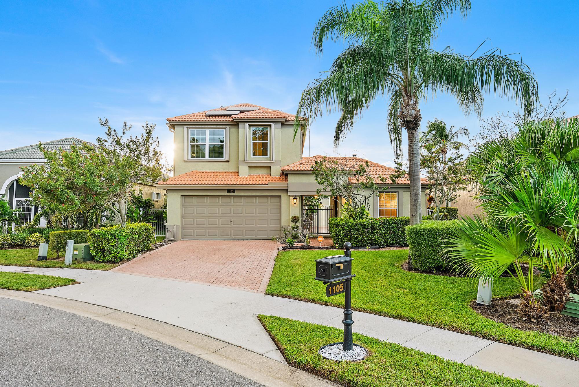Property for Sale at 1105 Avondale Court, West Palm Beach, Palm Beach County, Florida - Bedrooms: 4 
Bathrooms: 3.5  - $1,079,999