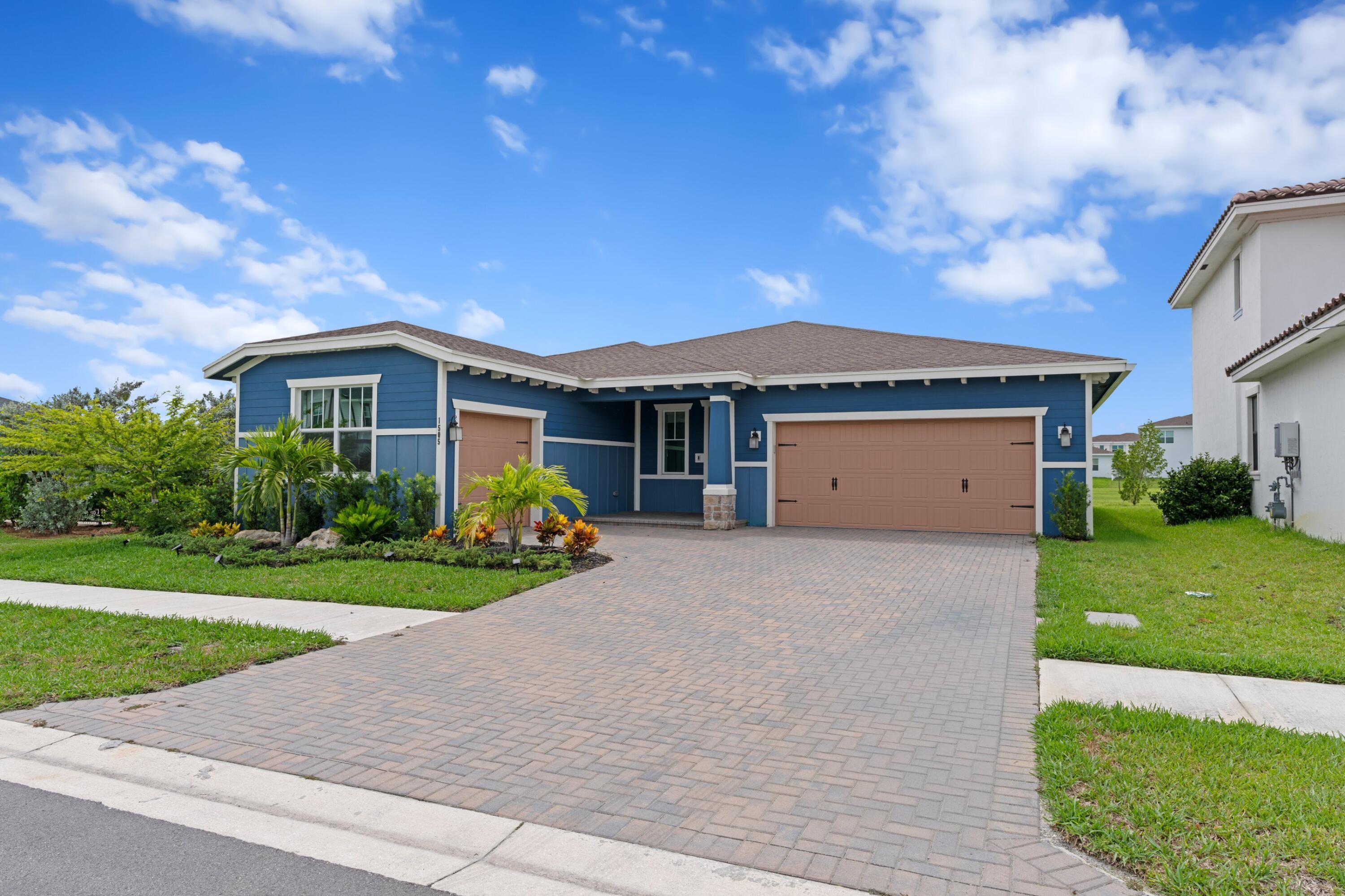 1505 Heron Nook Road, The Acreage, Palm Beach County, Florida - 4 Bedrooms  
3 Bathrooms - 