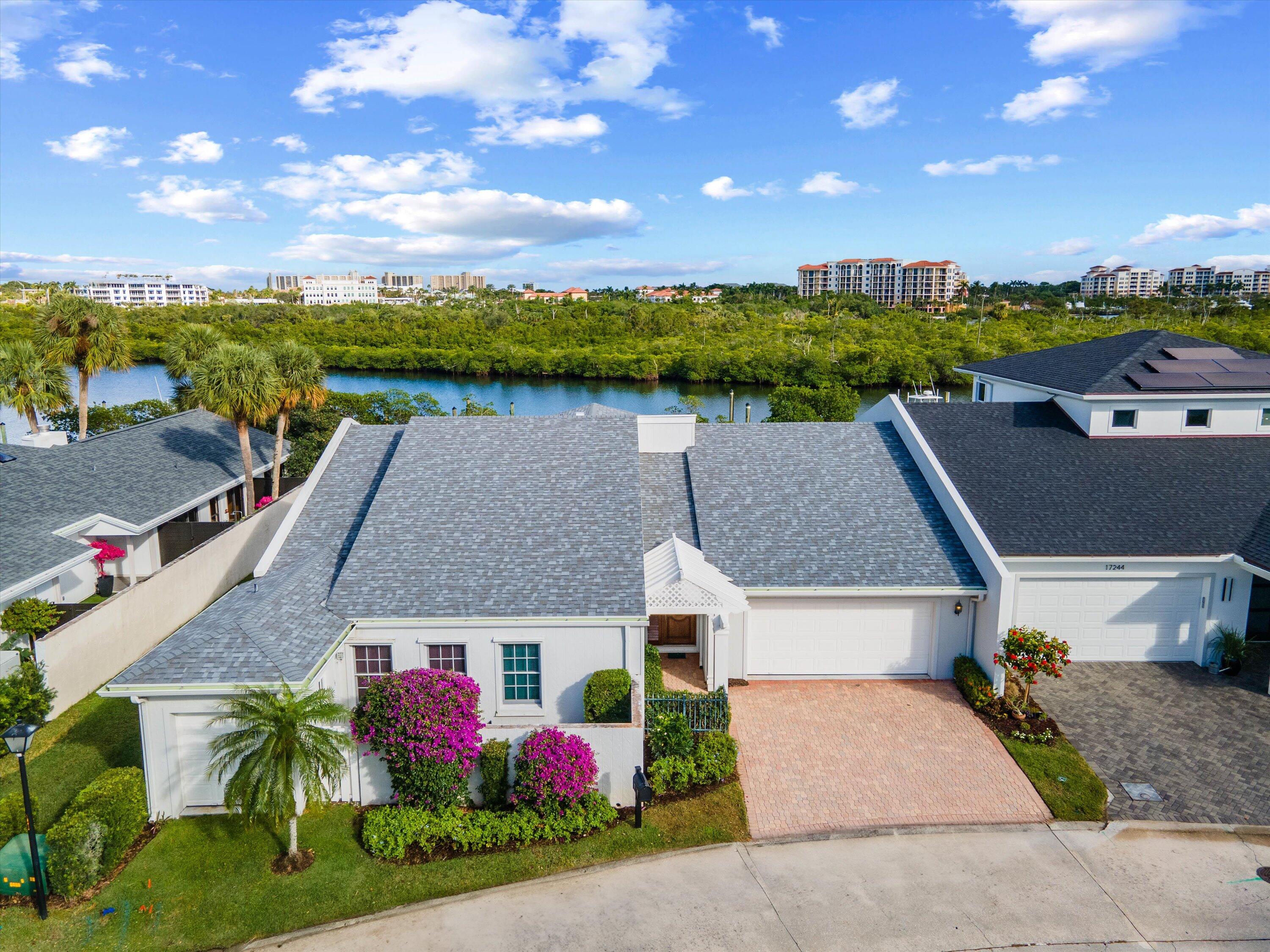 Property for Sale at 17254 Bay Street, Jupiter, Palm Beach County, Florida - Bedrooms: 3 
Bathrooms: 2.5  - $2,950,000