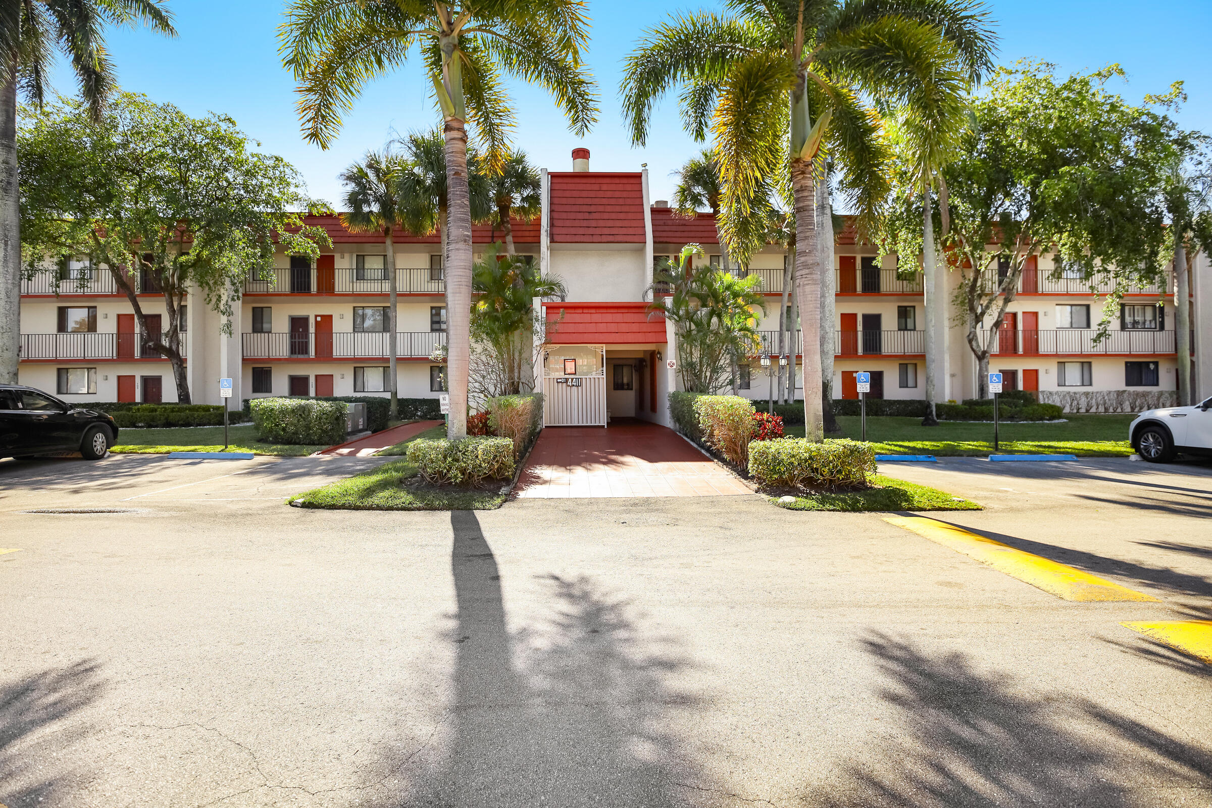 4411 Trevi Court 303, Lake Worth, Palm Beach County, Florida - 2 Bedrooms  
2 Bathrooms - 