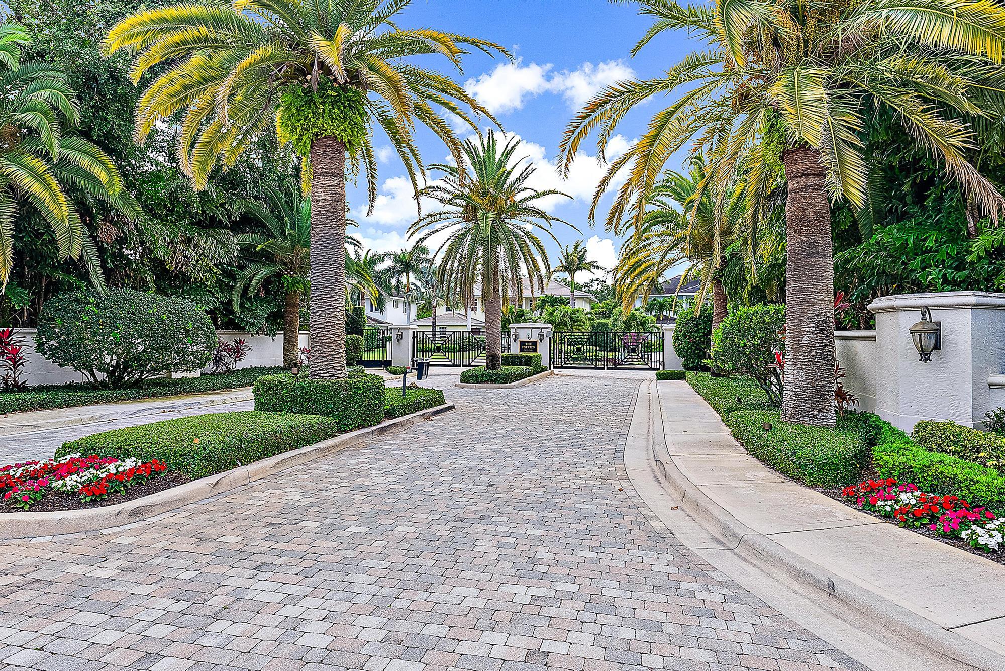 Photo 1 of 2500 Estates Drive, North Palm Beach, Florida, $2,198,000, Web #: 10977741