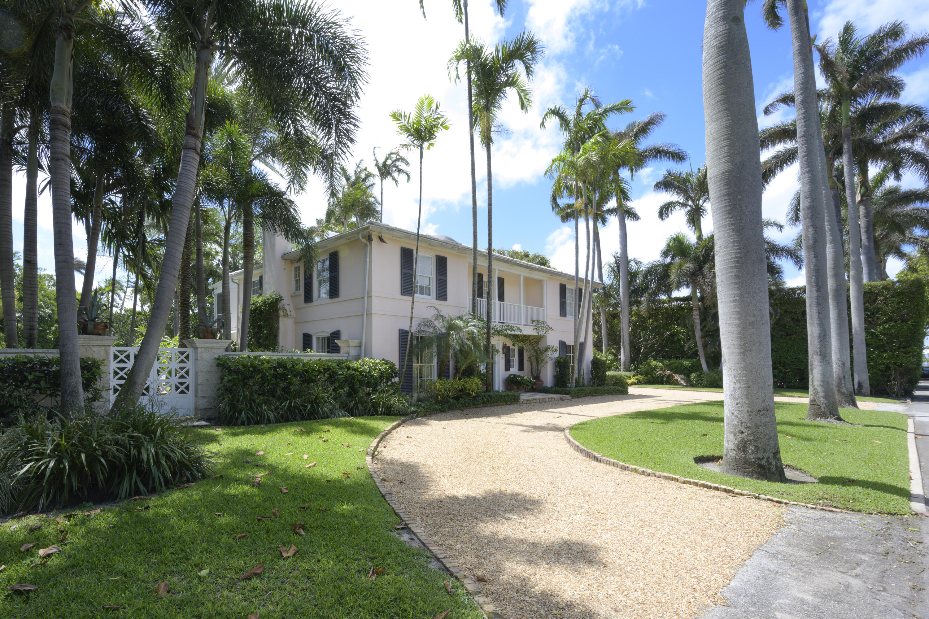 Property for Sale at 218 El Brillo Way, Palm Beach, Palm Beach County, Florida - Bedrooms: 6 
Bathrooms: 4.5  - $23,900,000