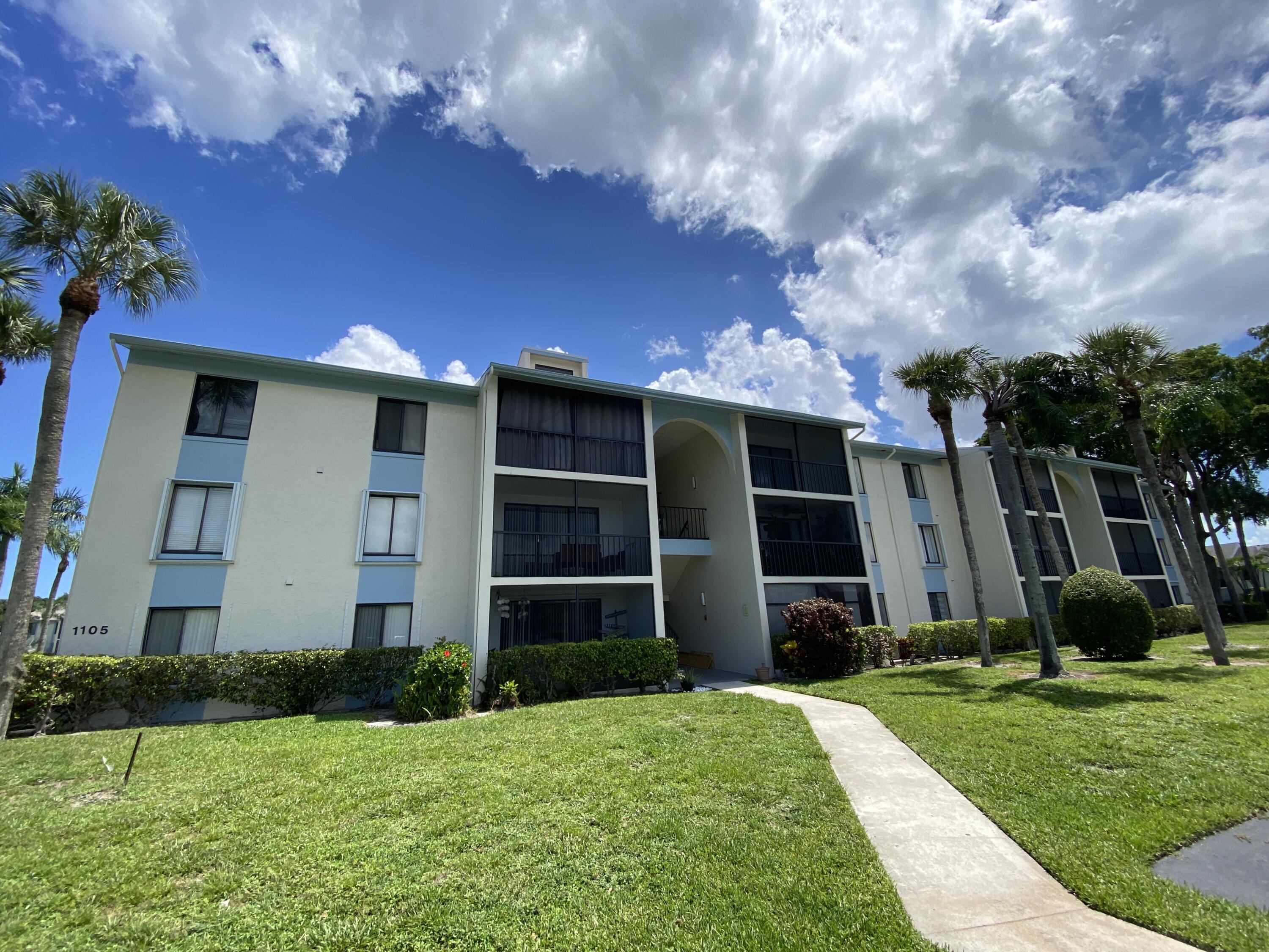 1105 Green Pine Boulevard D3, West Palm Beach, Palm Beach County, Florida - 1 Bedrooms  
1 Bathrooms - 