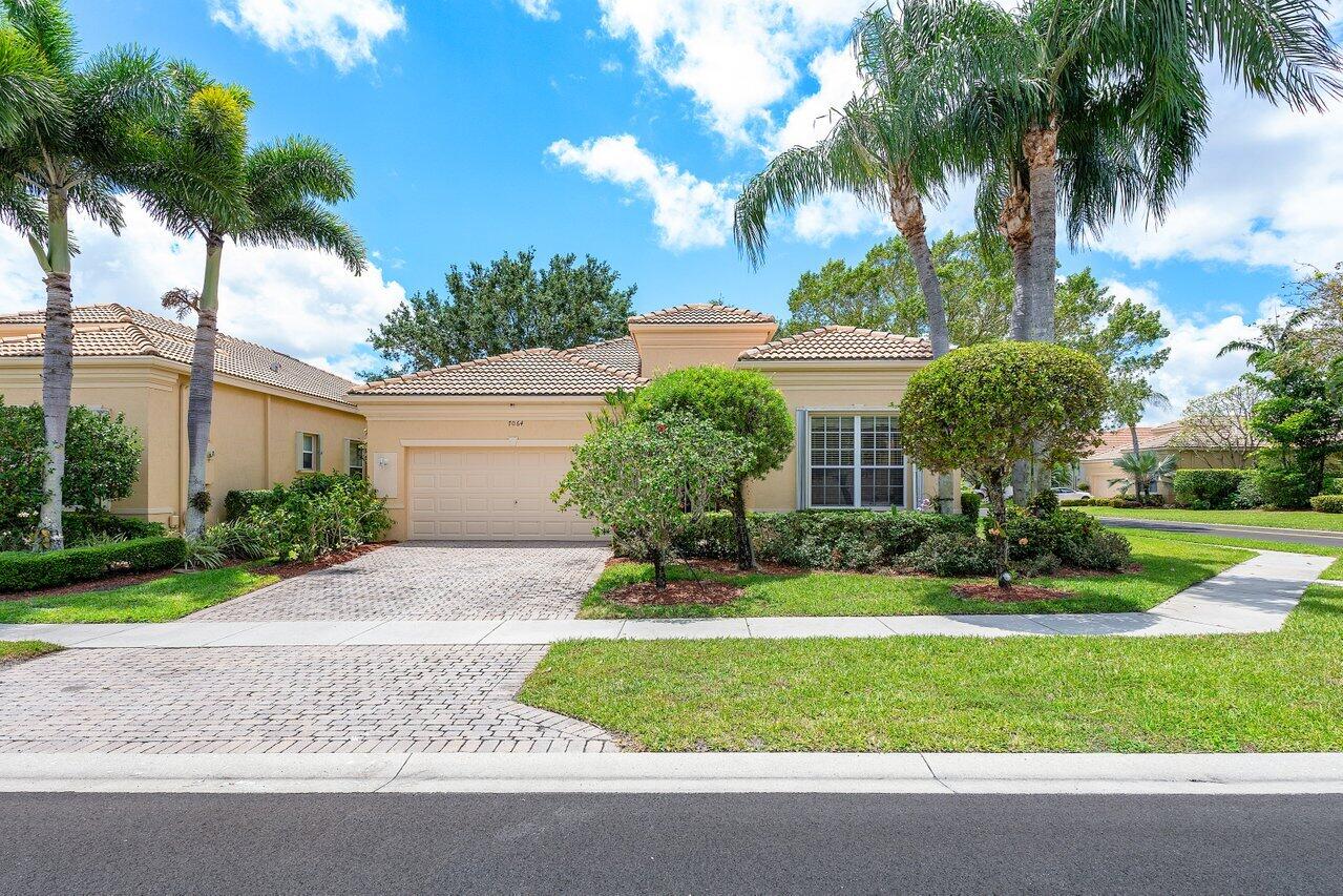 Property for Sale at 7064 Demedici Circle, Delray Beach, Palm Beach County, Florida - Bedrooms: 2 
Bathrooms: 2  - $599,900