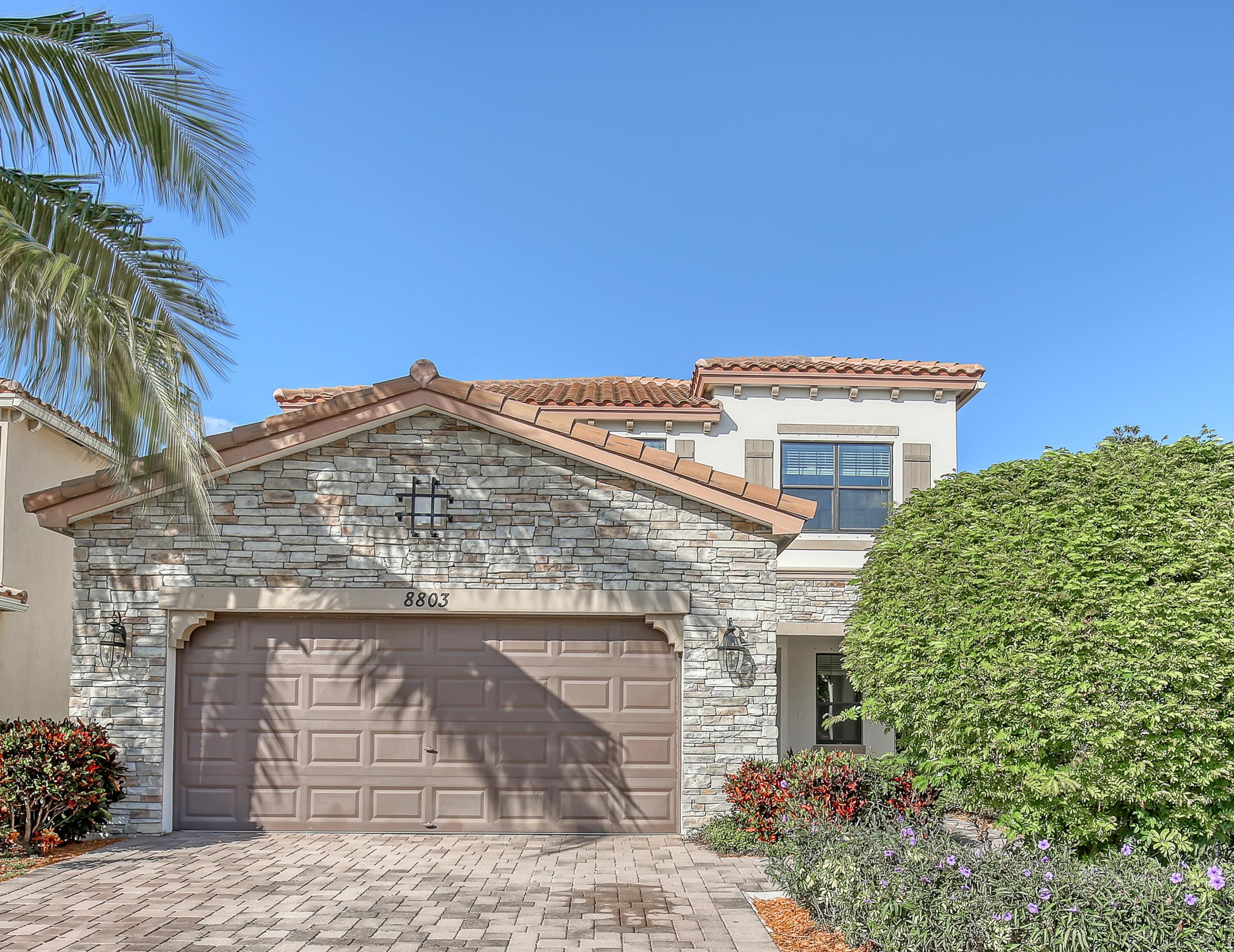 8803 Willow Cove Lane, Lake Worth, Palm Beach County, Florida - 5 Bedrooms  
3 Bathrooms - 