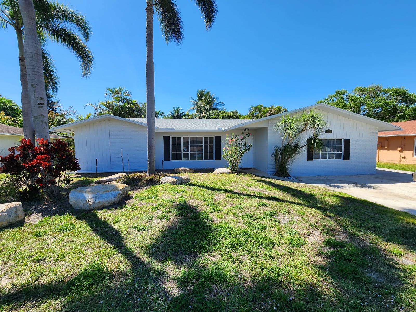 114 Galiano Street, Royal Palm Beach, Palm Beach County, Florida - 4 Bedrooms  
3 Bathrooms - 