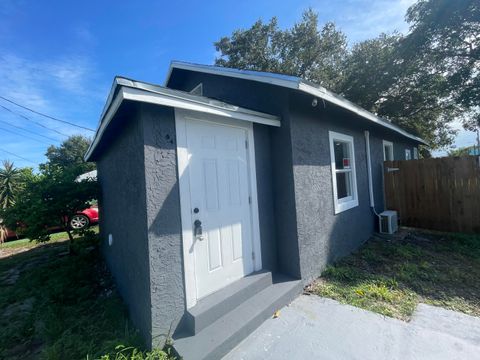 Photo of 508 Means Court #A, Fort Pierce, FL 34950 (MLS # RX-11127561)