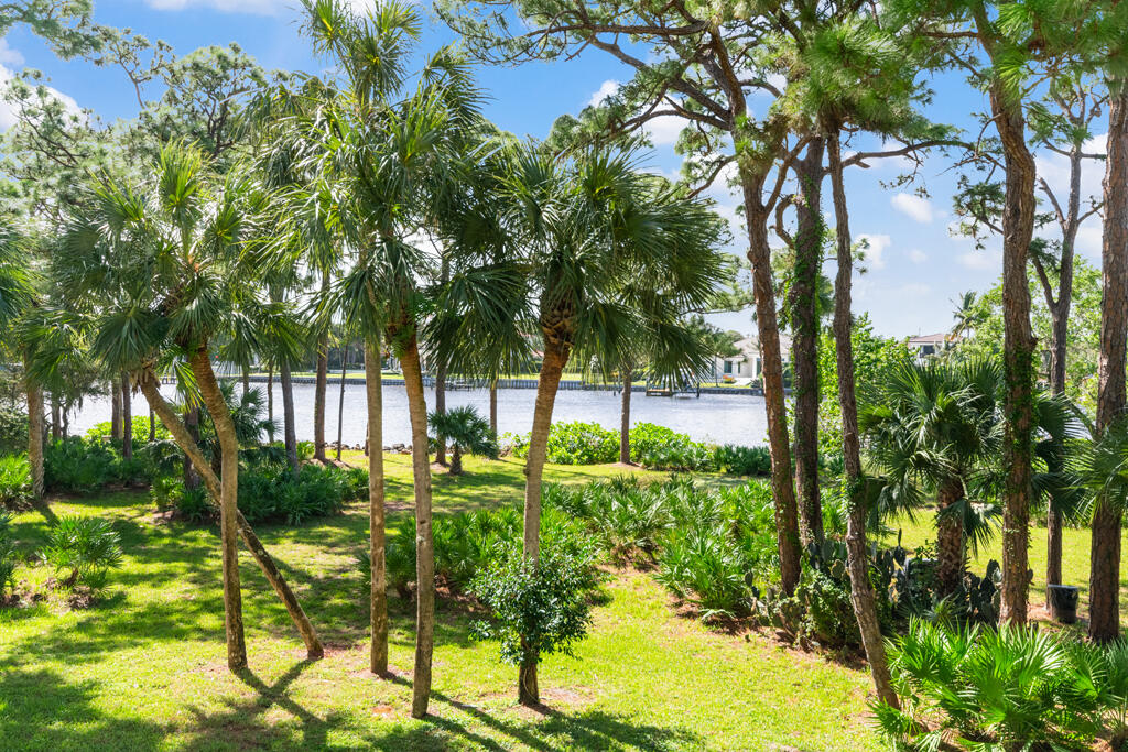 2101 Marina Isle Way 203, Jupiter, Palm Beach County, Florida - 2 Bedrooms  
2 Bathrooms - 