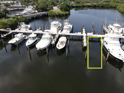 Photo of 3232 Casseekey Island Road #7n, Jupiter, FL 33477 (MLS # RX-11115034)