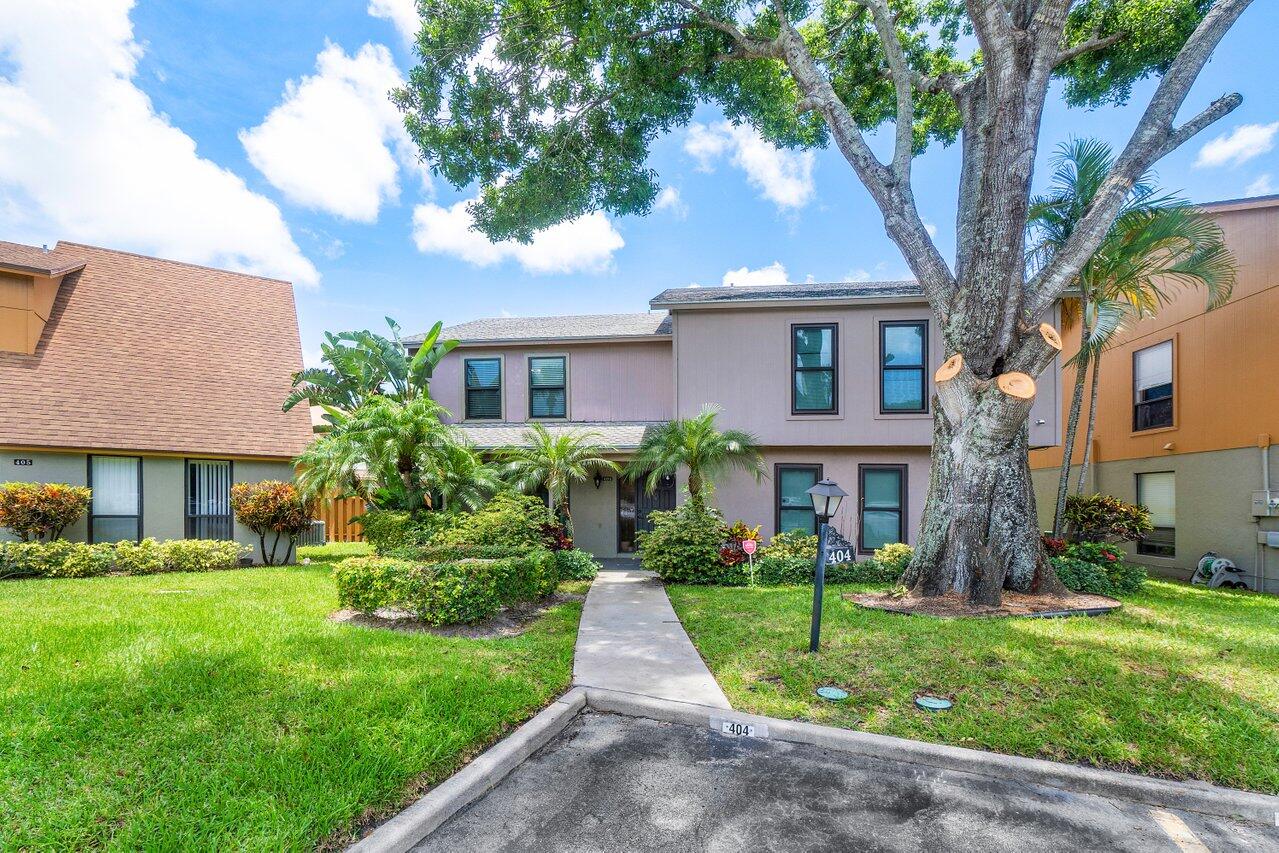 Photo 1 of 404 Sandtree Drive, Palm Beach Gardens, Florida, $369,000, Web #: 10997790