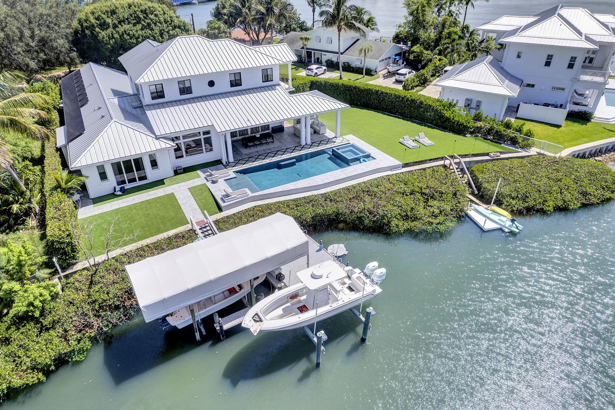 Property for Sale at 1304 Peninsular Road, Jupiter, Palm Beach County, Florida - Bedrooms: 4 
Bathrooms: 4.5  - $6,262,000