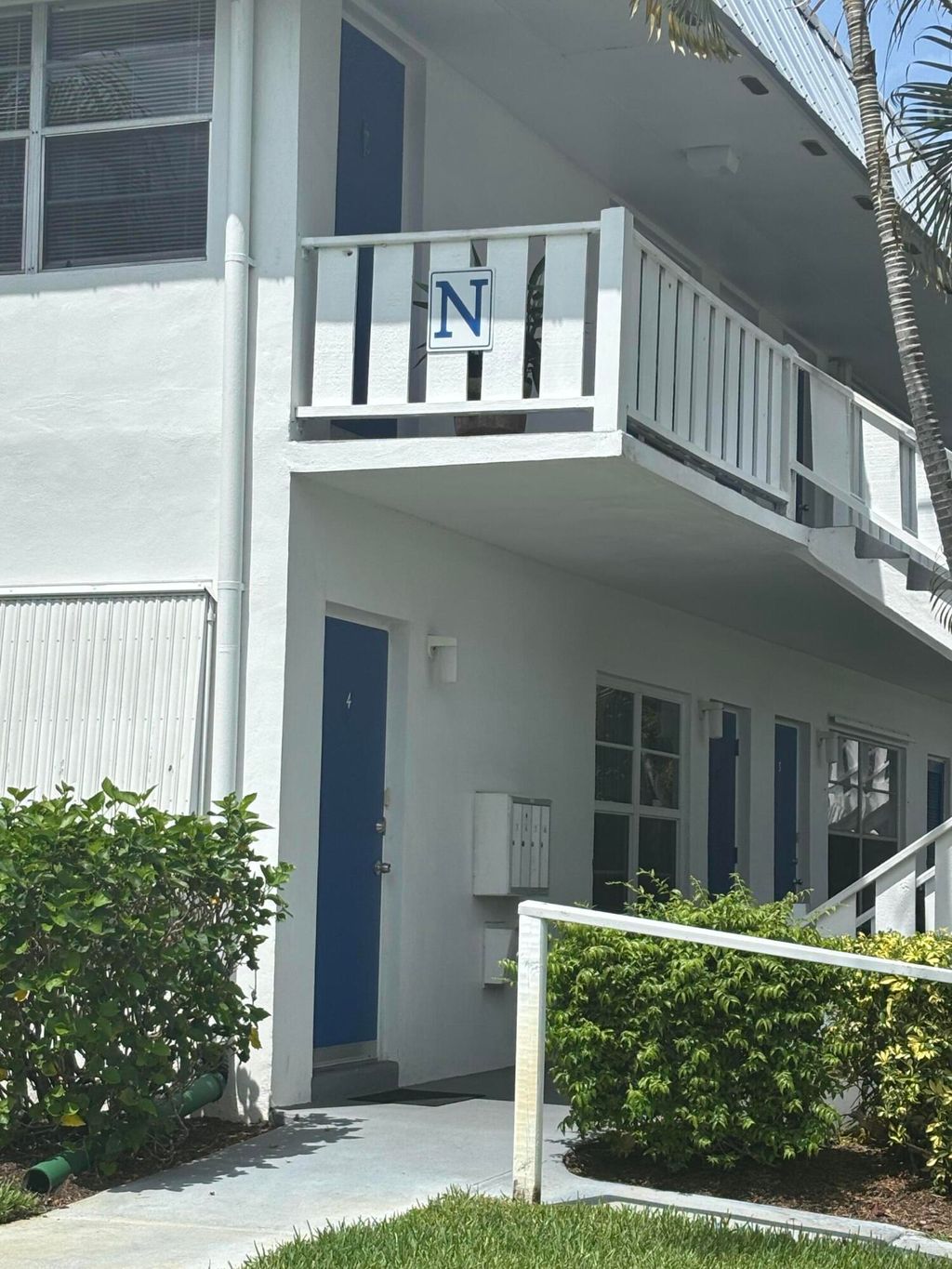 Photo of 2929 SE Ocean Boulevard #N2, Stuart, FL 34996 (MLS # RX-11108694)