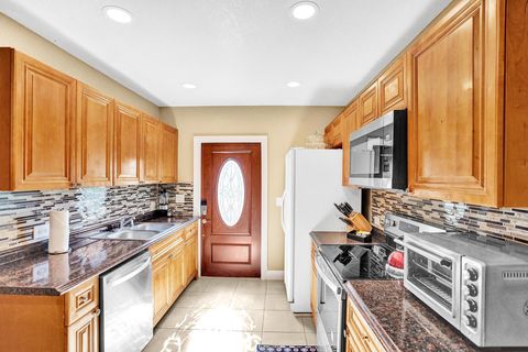 Photo of 2349 Seminole Boulevard, West Palm Beach, FL 33409 (MLS # RX-11129437)