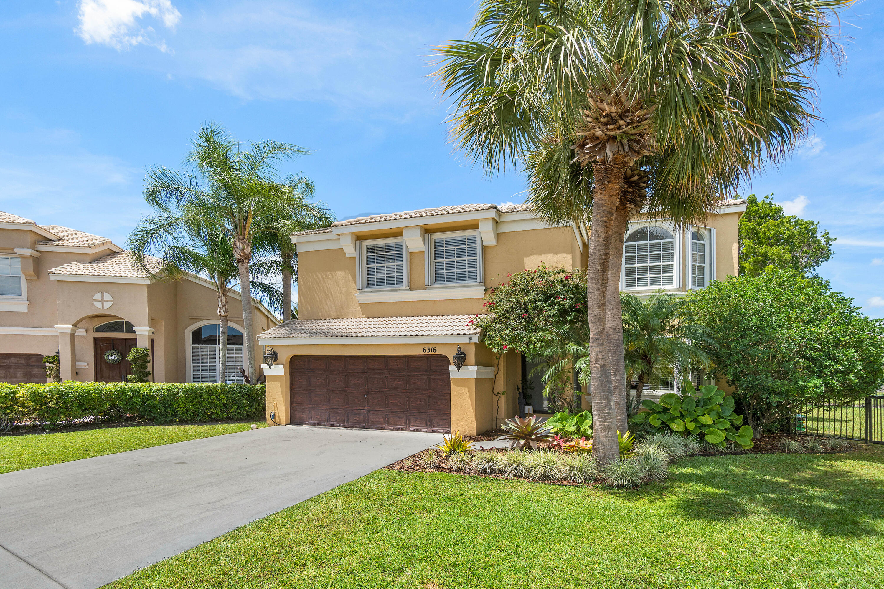 Property for Sale at 6316 Prestwick Court, Lake Worth, Palm Beach County, Florida - Bedrooms: 5 
Bathrooms: 2.5  - $848,000