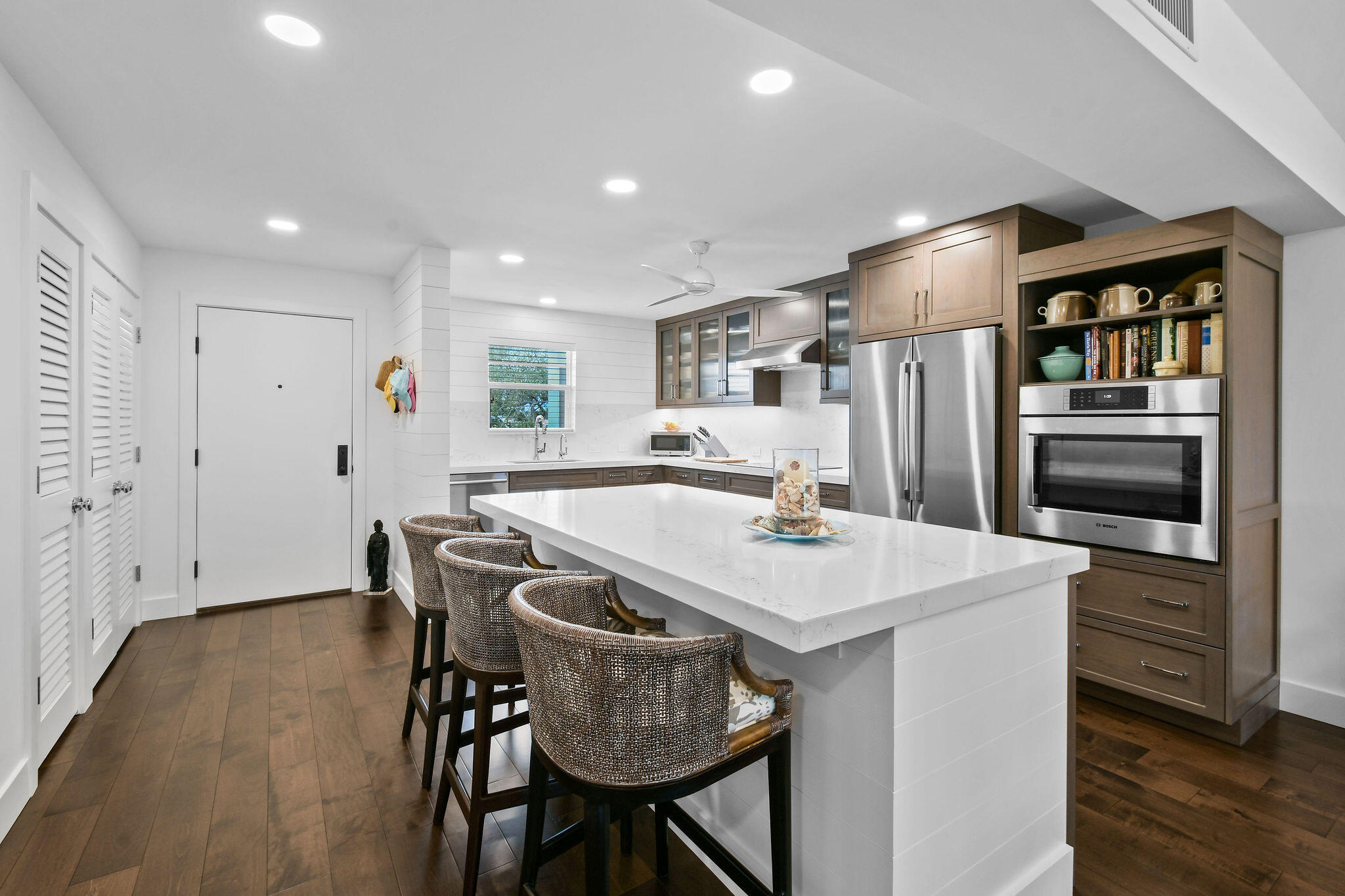 Property for Sale at 300 N Highway A1a Bldg O 304, Jupiter, Palm Beach County, Florida - Bedrooms: 2 
Bathrooms: 2  - $649,900