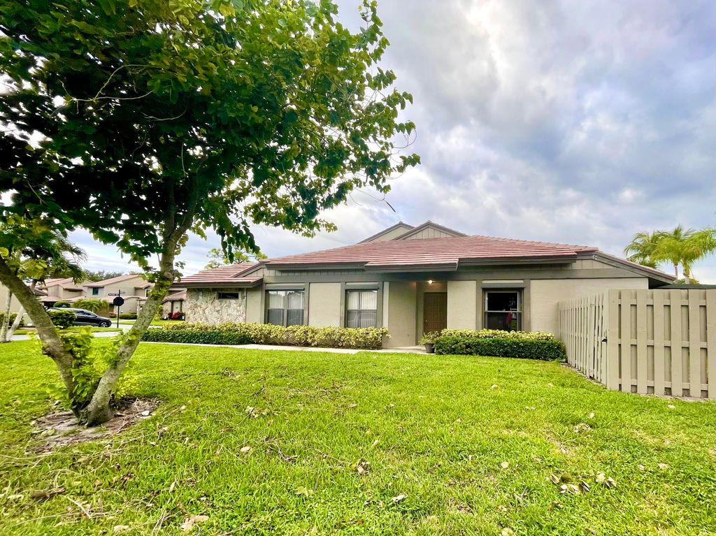 Photo of 11125 Thyme Drive, Palm Beach Gardens, FL 33418 (MLS # RX-10836685)