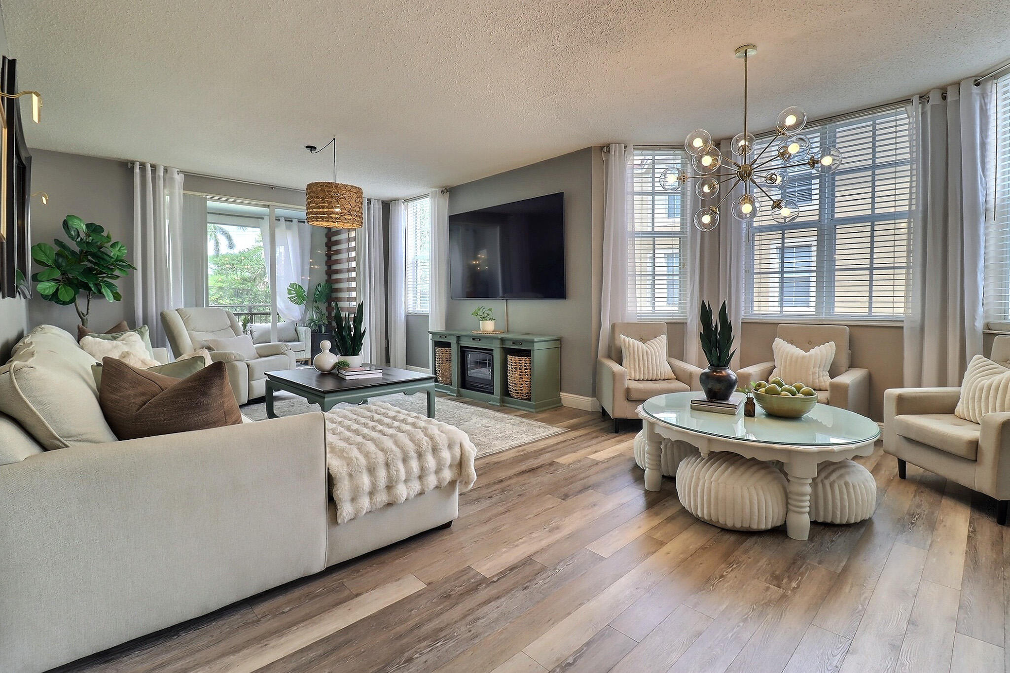 Property for Sale at 11780 Saint Andrews Place 208, Wellington, Palm Beach County, Florida - Bedrooms: 3 
Bathrooms: 2  - $535,000