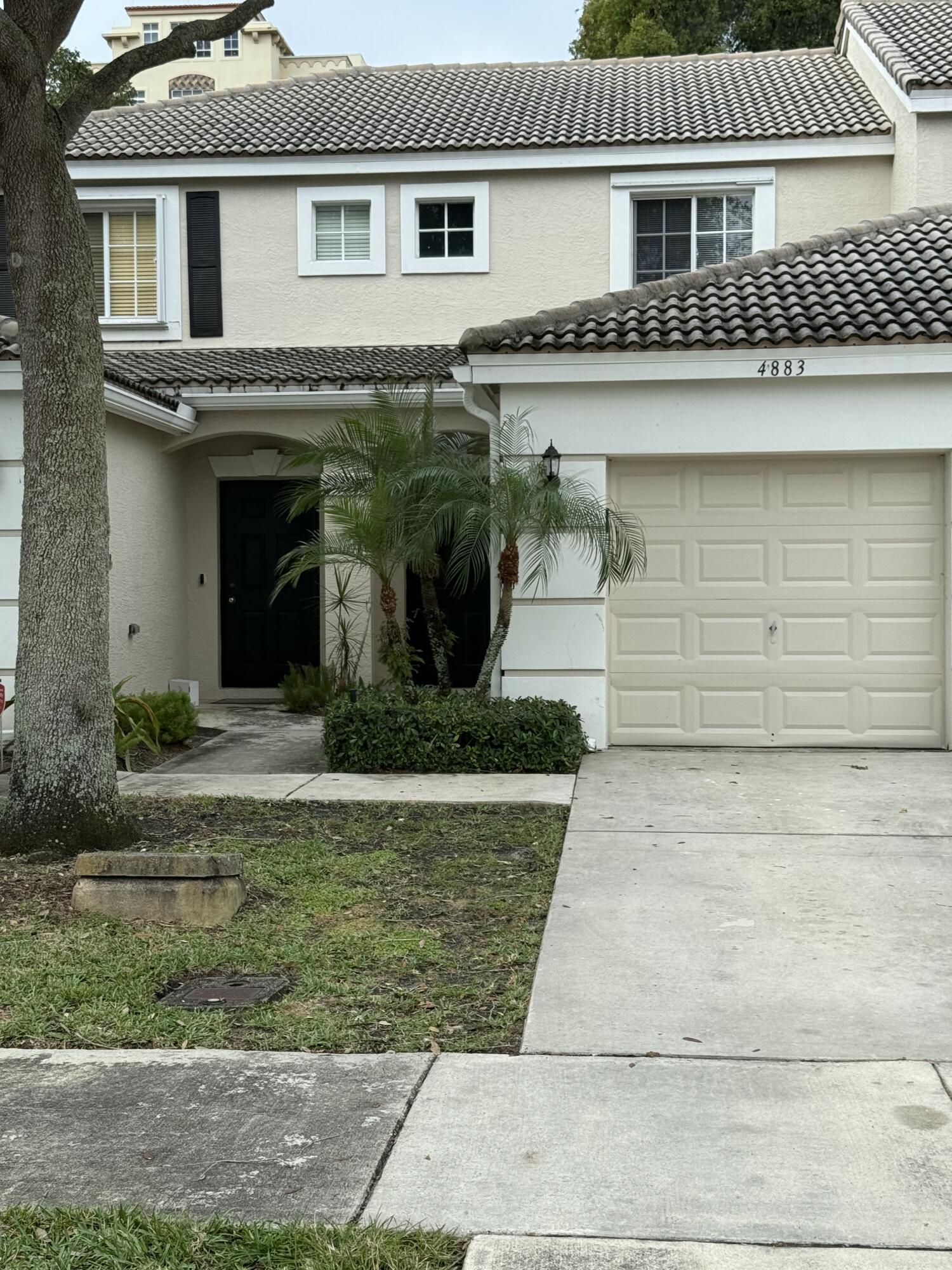 4883 Palmbrooke Circle, West Palm Beach, Palm Beach County, Florida - 2 Bedrooms  
2.5 Bathrooms - 