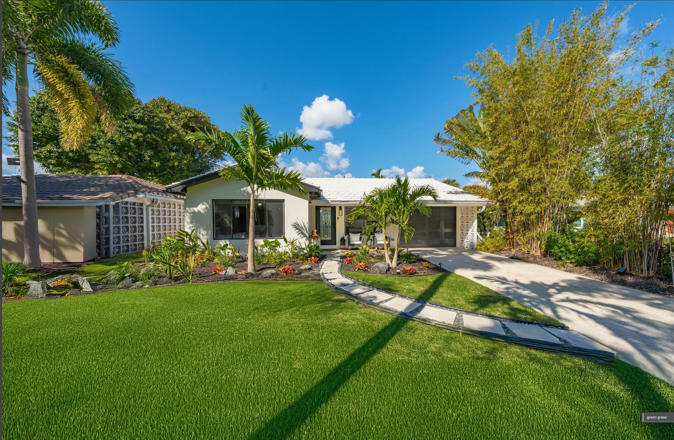 Property for Sale at 1501 S Palmway, Lake Worth Beach, Palm Beach County, Florida - Bedrooms: 2 
Bathrooms: 3  - $699,000