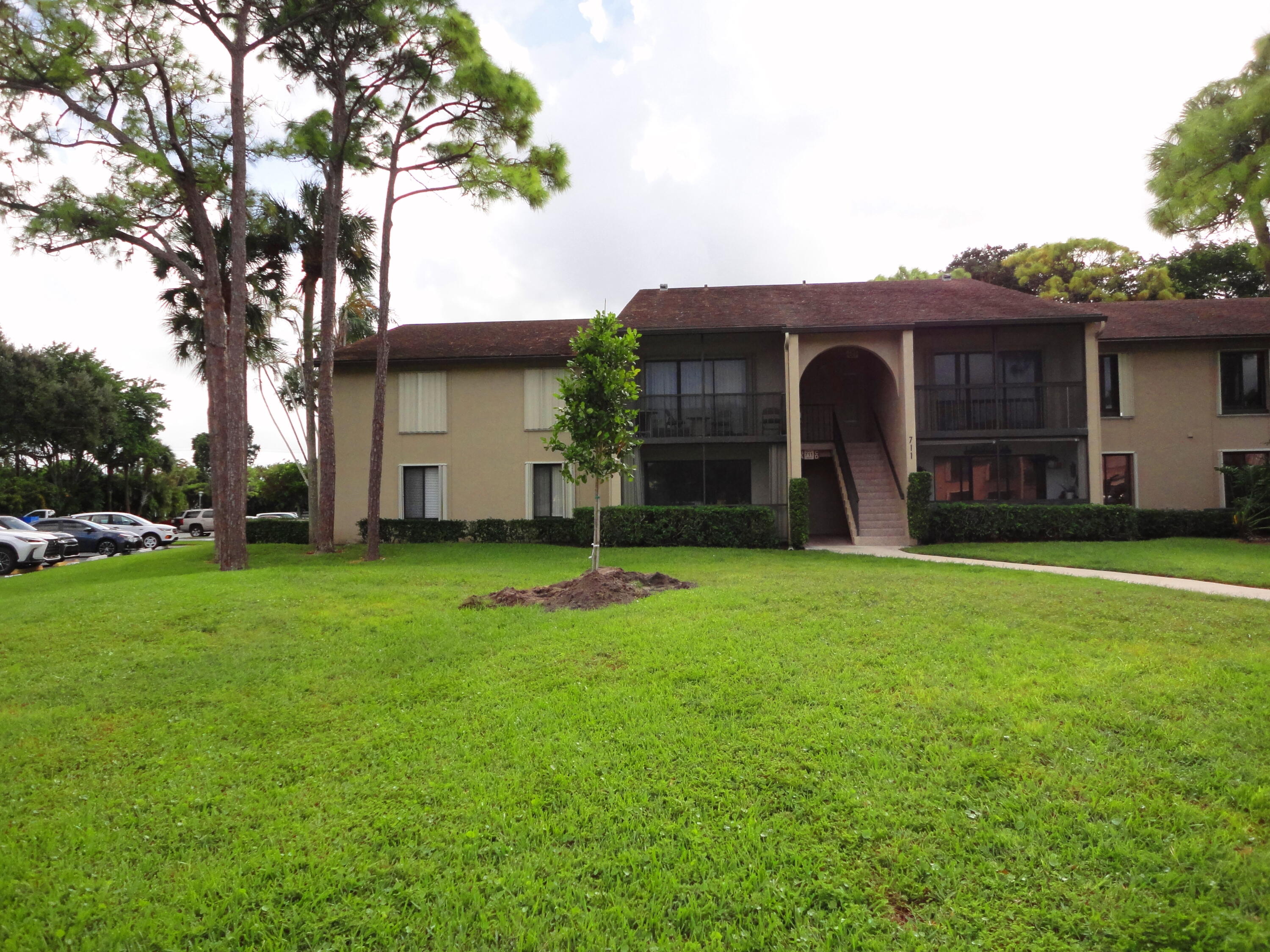 711 Sunny Pine Way A1, Greenacres, Palm Beach County, Florida - 3 Bedrooms  
2 Bathrooms - 