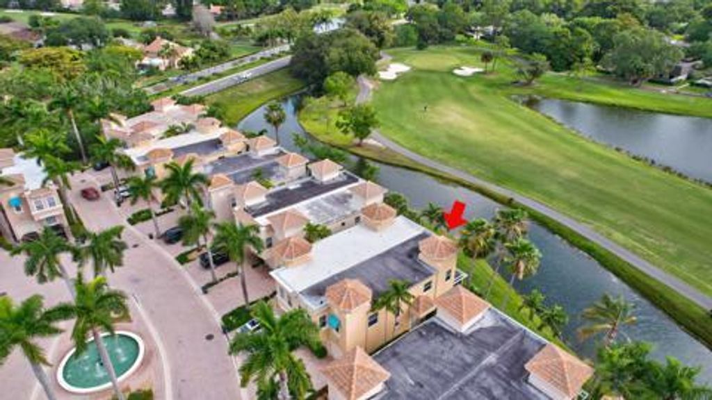 Photo of 110 Resort Lane, Palm Beach Gardens, FL 33418 (MLS # RX-10988464)