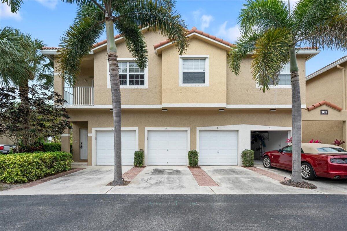 Property for Sale at 101 Lighthouse Circle A, Tequesta, Palm Beach County, Florida - Bedrooms: 3 
Bathrooms: 2  - $349,000