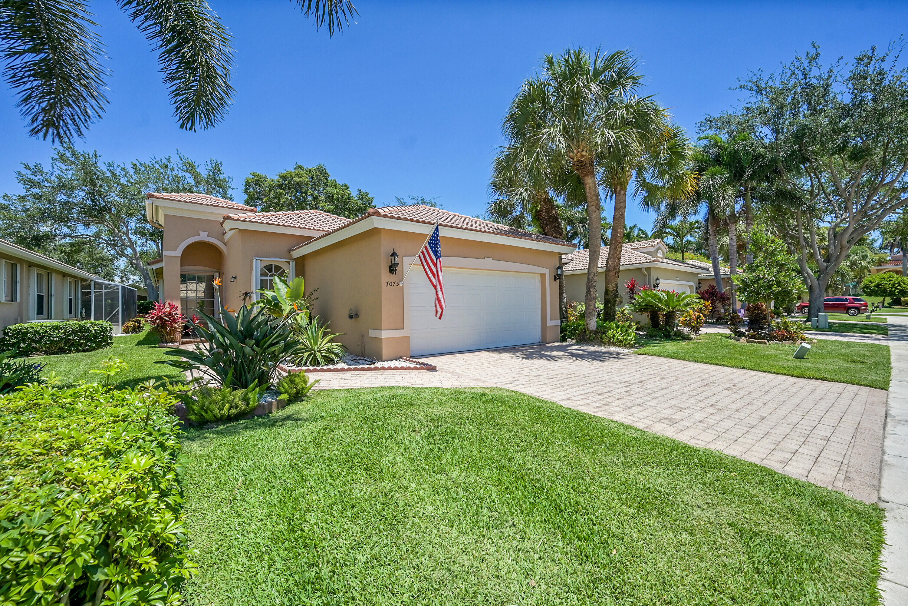 Property for Sale at 7075 Via Genova, Delray Beach, Palm Beach County, Florida - Bedrooms: 3 
Bathrooms: 2  - $450,000