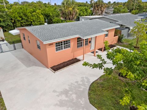 Tiny photo for 4200 NW 12th Avenue, Oakland Park, FL 33309 (MLS # RX-11115369)