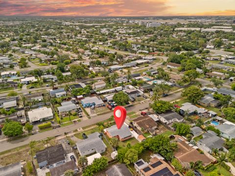 Tiny photo for 4200 NW 12th Avenue, Oakland Park, FL 33309 (MLS # RX-11115369)