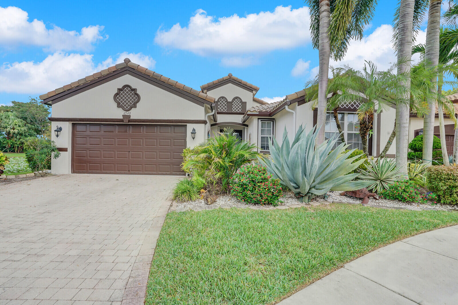 6540 Turchino Drive, Lake Worth, Palm Beach County, Florida - 3 Bedrooms  
2.5 Bathrooms - 