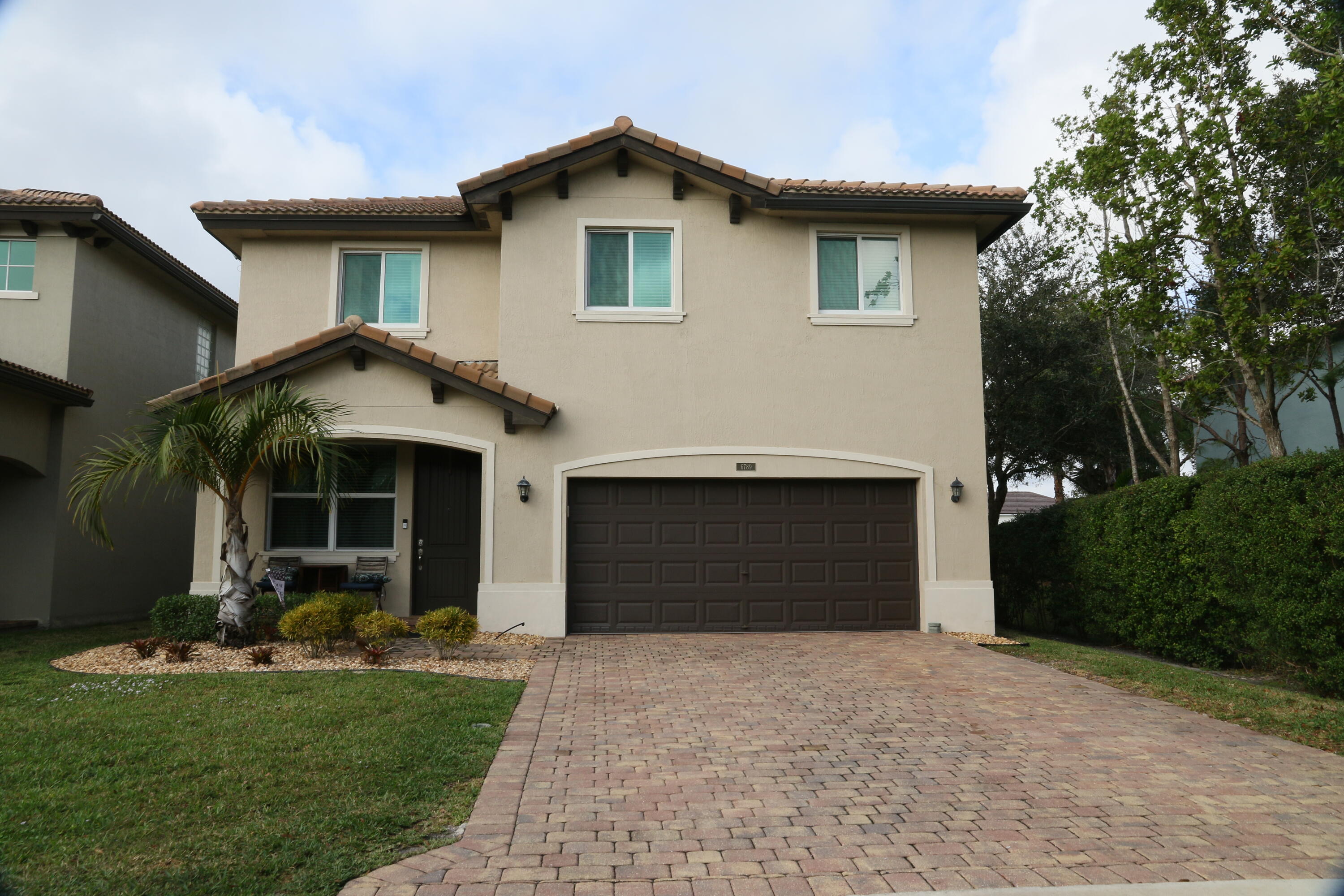 6789 Langdon Way, Lake Worth, Palm Beach County, Florida - 5 Bedrooms  
3 Bathrooms - 