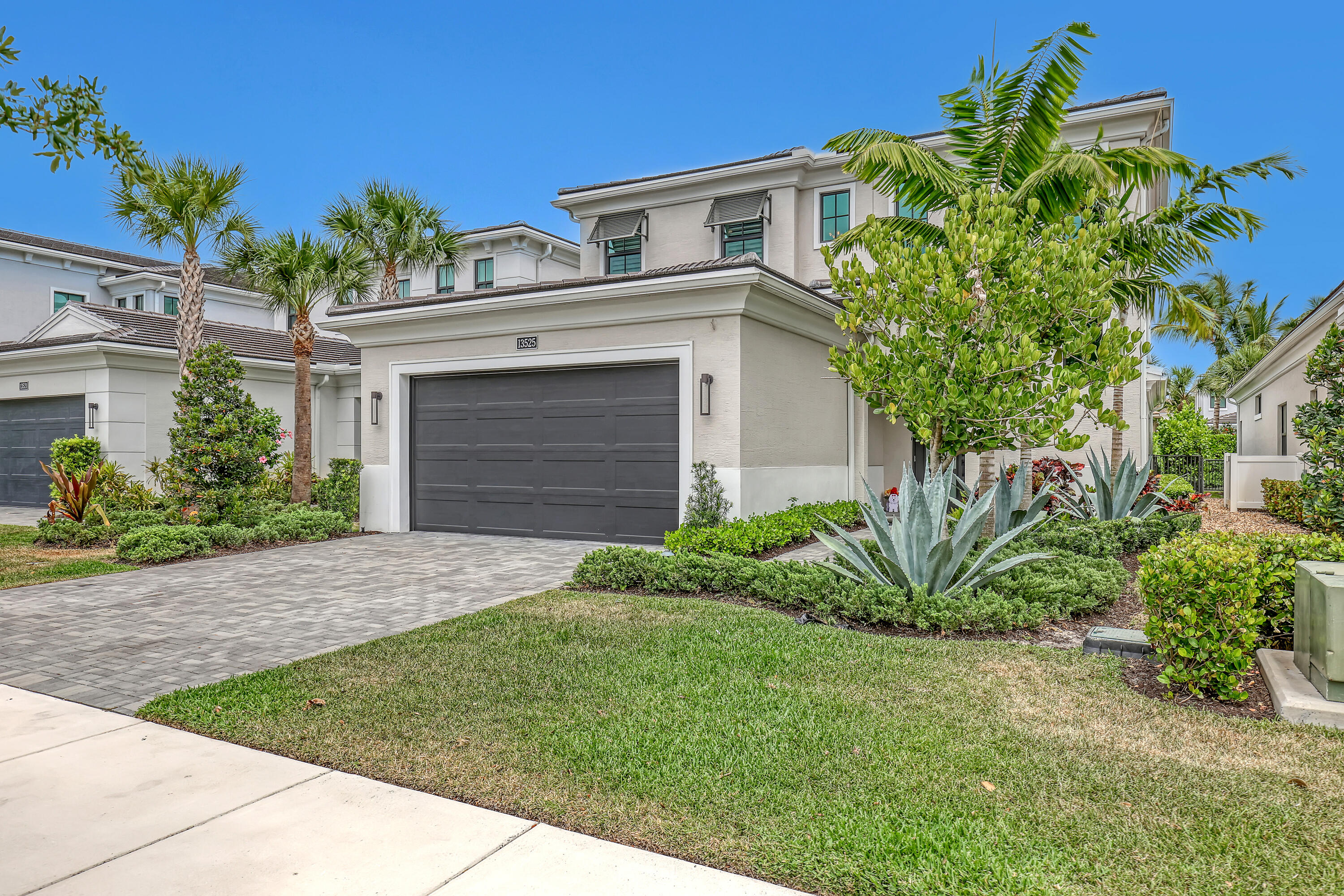 Property for Sale at 13525 Artisan Circle, Palm Beach Gardens, Palm Beach County, Florida - Bedrooms: 3 
Bathrooms: 3.5  - $1,865,000