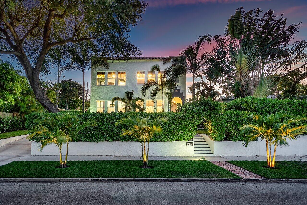 Property for Sale at 1805 Florida Avenue, West Palm Beach, Palm Beach County, Florida - Bedrooms: 6 
Bathrooms: 4  - $2,850,000