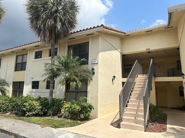 Property for Sale at 1520 Lake Crystal Drive B, West Palm Beach, Palm Beach County, Florida - Bedrooms: 2 
Bathrooms: 2  - $185,000
