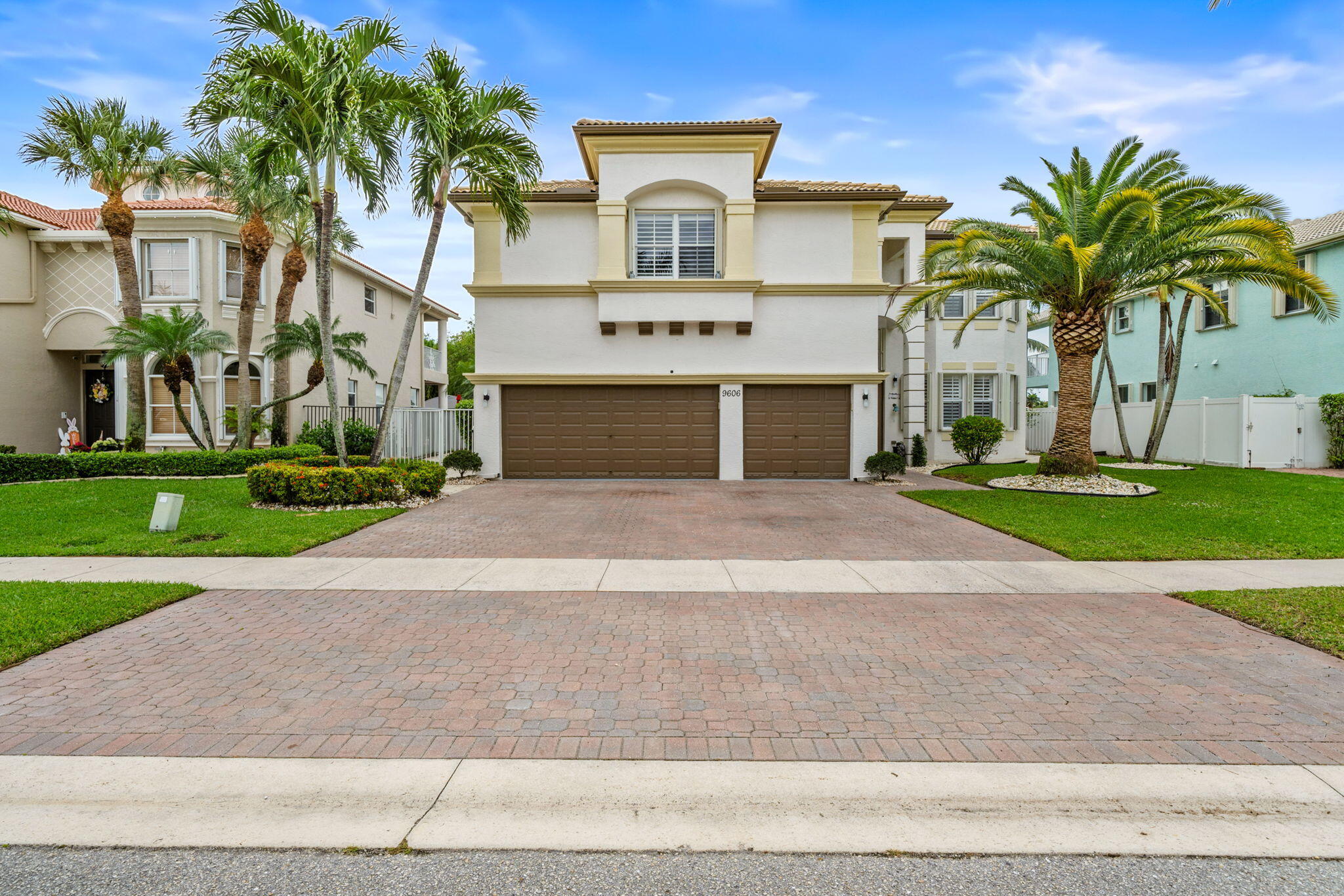 Property for Sale at 9606 Shepard Place, Wellington, Palm Beach County, Florida - Bedrooms: 6 
Bathrooms: 6  - $1,299,000