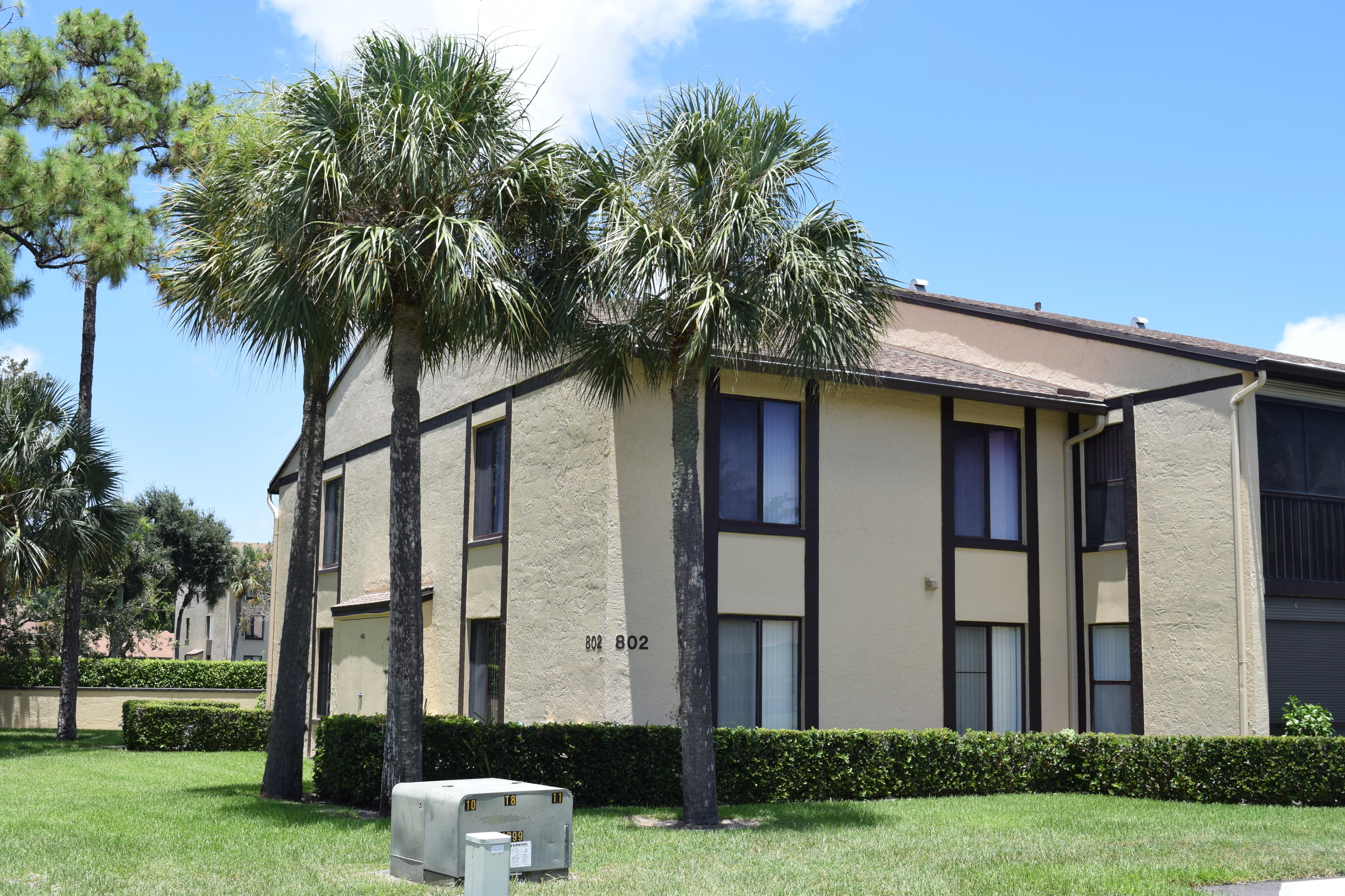 802 Sky Pine Way E2, Greenacres, Palm Beach County, Florida - 2 Bedrooms  
2 Bathrooms - 