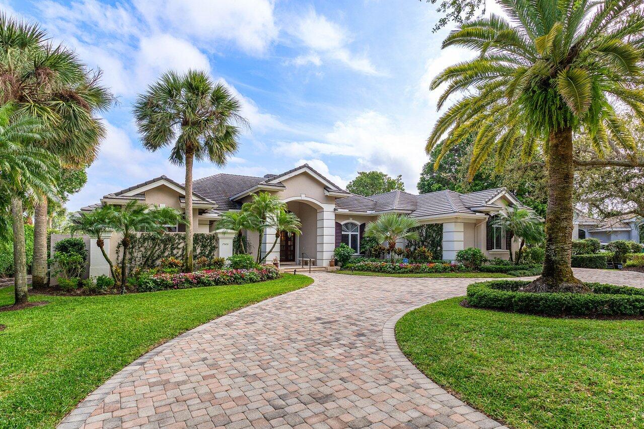 Property for Sale at 7500 Marsh Cove Cv, Palm Beach Gardens, Palm Beach County, Florida - Bedrooms: 3 
Bathrooms: 3.5  - $3,998,880