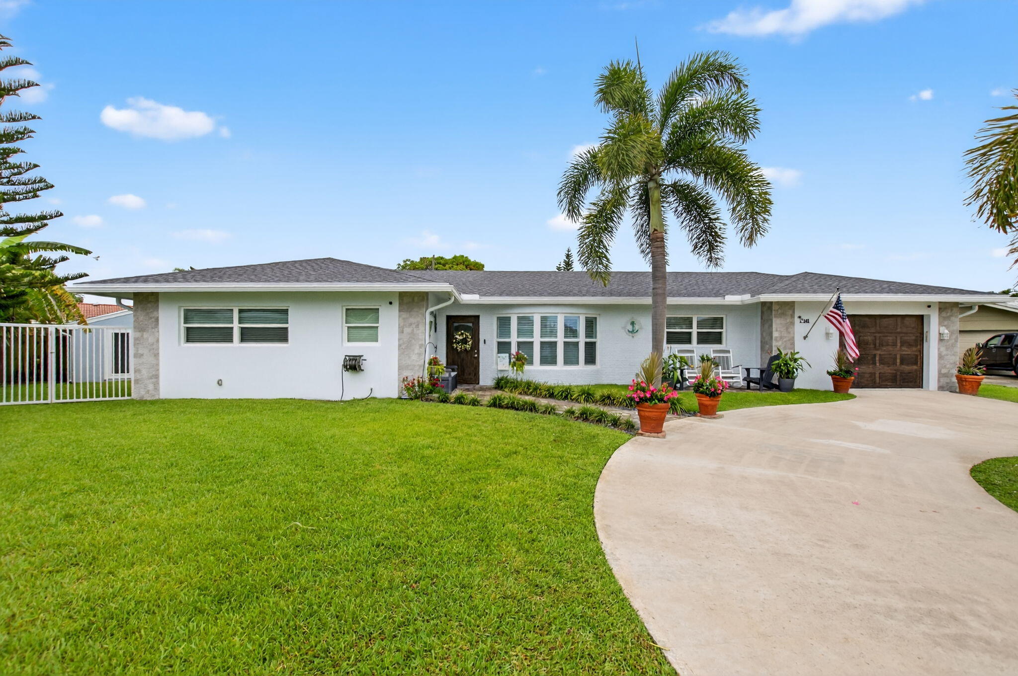 545 Nw 13th Drive, Boca Raton, Palm Beach County, Florida - 3 Bedrooms  
3 Bathrooms - 