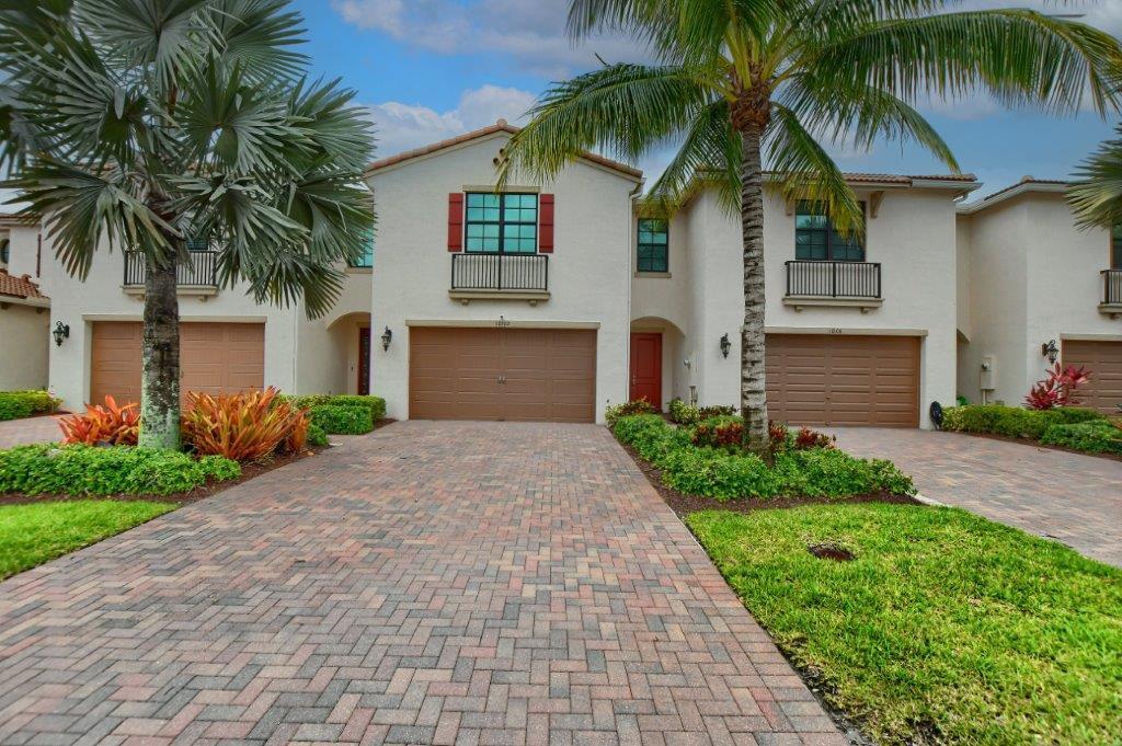 10102 Akenside Drive, Boca Raton, Palm Beach County, Florida - 3 Bedrooms  
2.5 Bathrooms - 