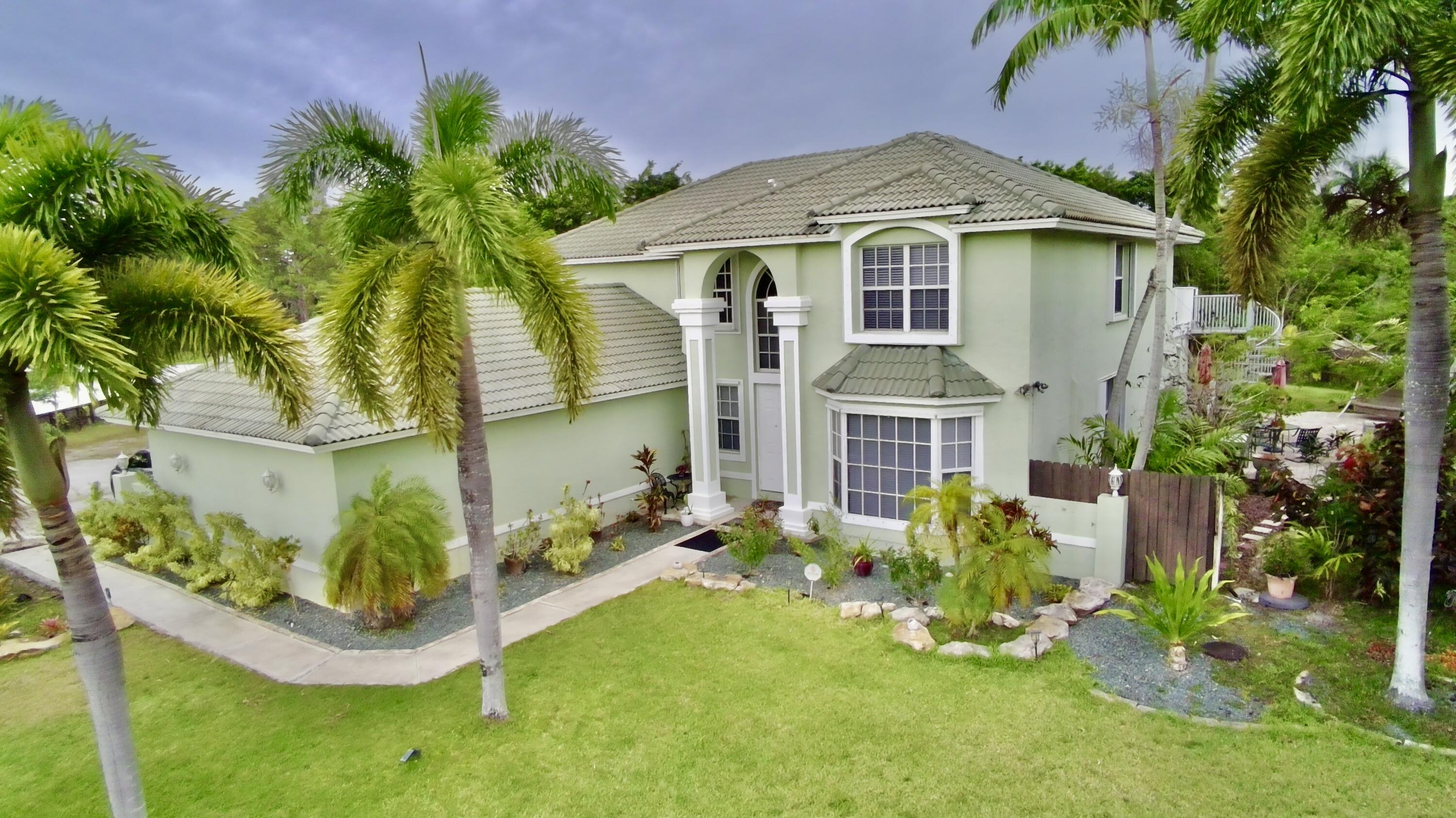15511 63rd Place, Loxahatchee, Palm Beach County, Florida - 6 Bedrooms  
3.5 Bathrooms - 