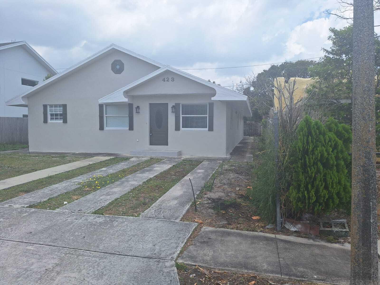 Property for Sale at 423 Wilder Street, West Palm Beach, Palm Beach County, Florida - Bedrooms: 6 
Bathrooms: 4  - $795,000