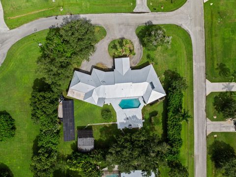 Photo of 5541 Teal Terrace, Fort Pierce, FL 34982 (MLS # RX-11121614)