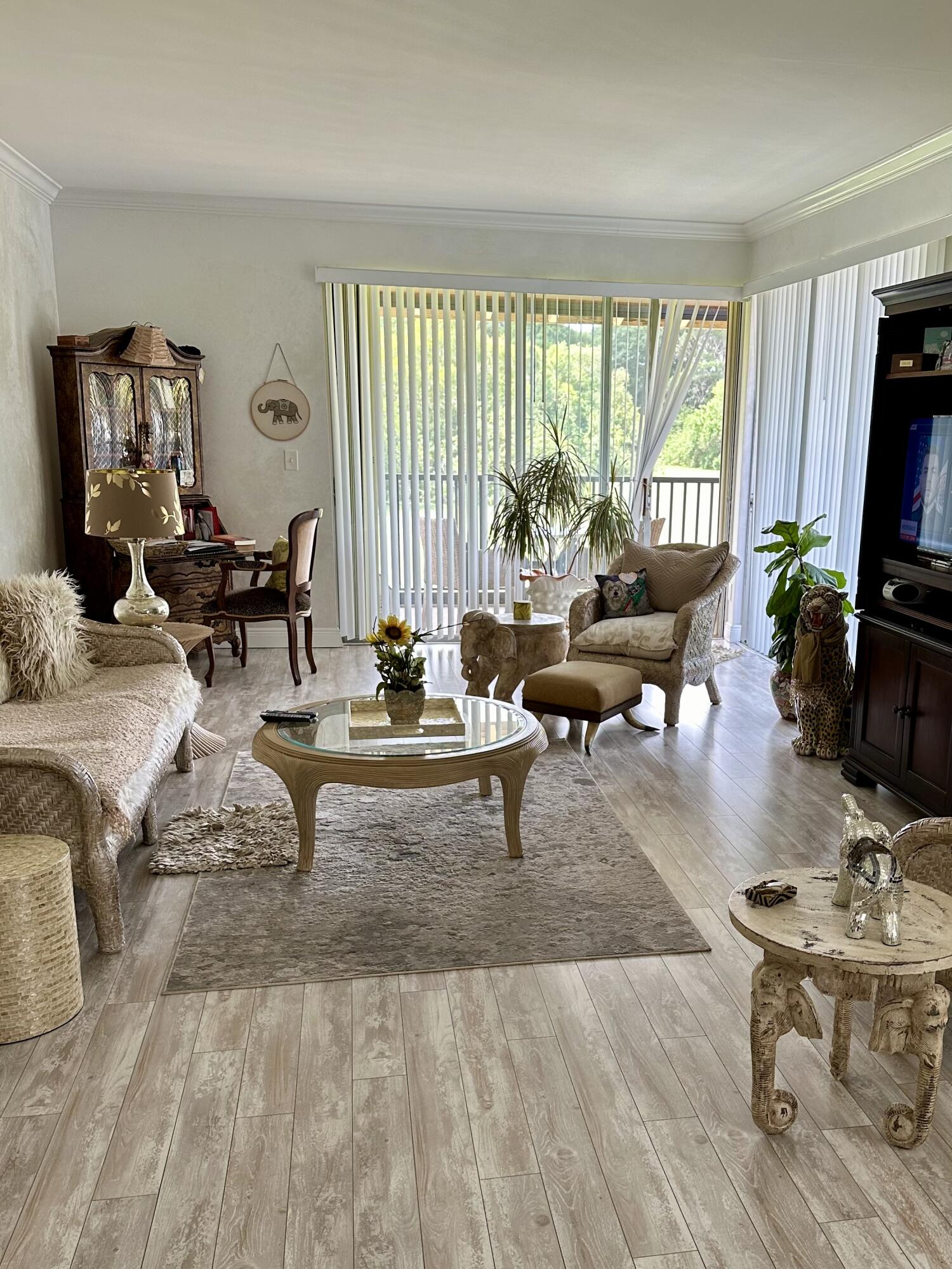Property for Sale at 11811 Avenue Of The Pga 1-2D, Palm Beach Gardens, Palm Beach County, Florida - Bedrooms: 2 
Bathrooms: 2  - $248,000