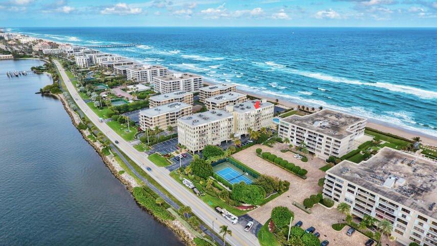 Property for Sale at 3230 S Ocean Boulevard E610, Palm Beach, Palm Beach County, Florida - Bedrooms: 2 
Bathrooms: 2  - $595,000