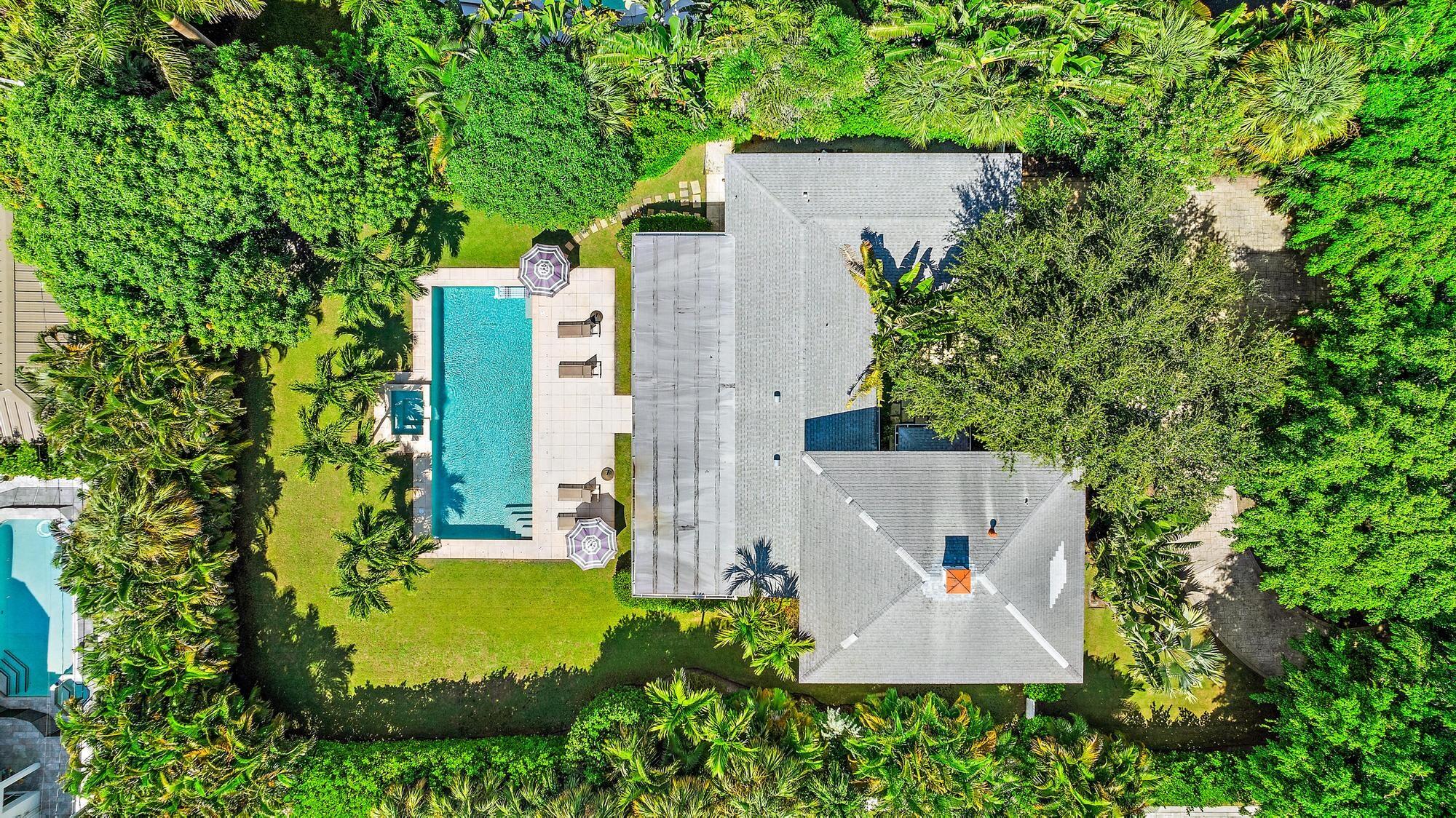 Property for Sale at 232 Essex Lane, West Palm Beach, Palm Beach County, Florida - Bedrooms: 4 
Bathrooms: 4.5  - $5,750,000