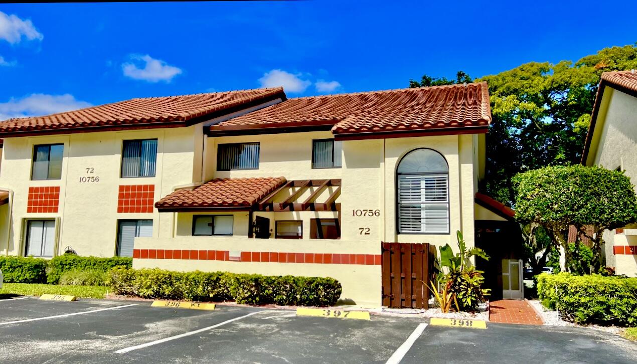 Property for Sale at 10756 Bahama Palm Way 202, Boynton Beach, Palm Beach County, Florida - Bedrooms: 3 
Bathrooms: 2  - $279,000