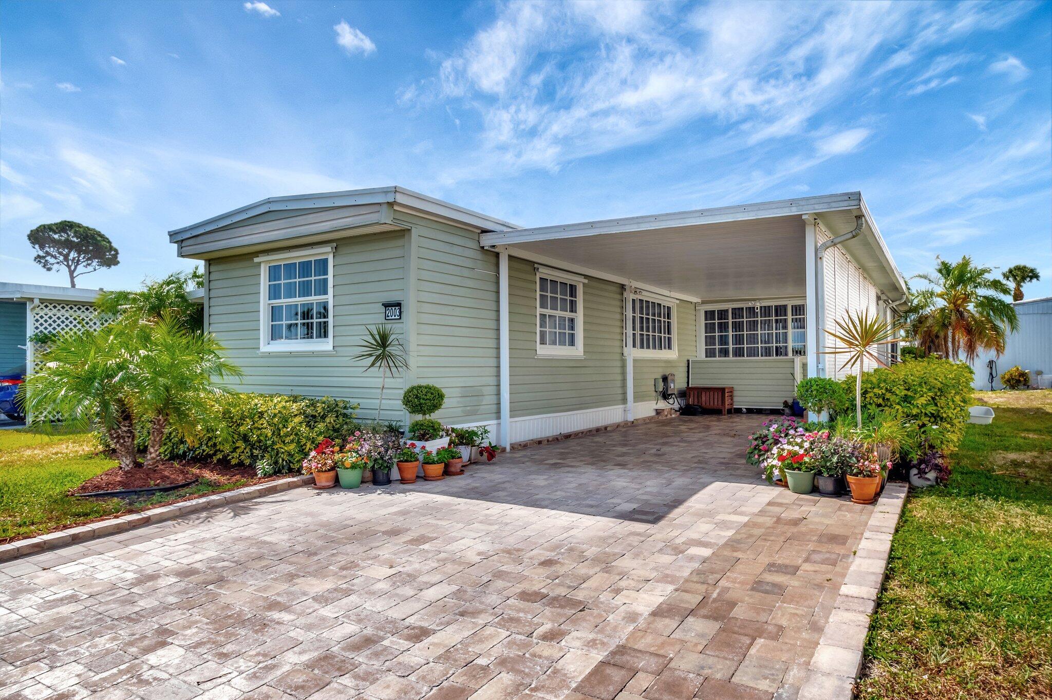 Property for Sale at 2003 Antigua Bay, Boynton Beach, Palm Beach County, Florida - Bedrooms: 2 
Bathrooms: 2  - $199,000